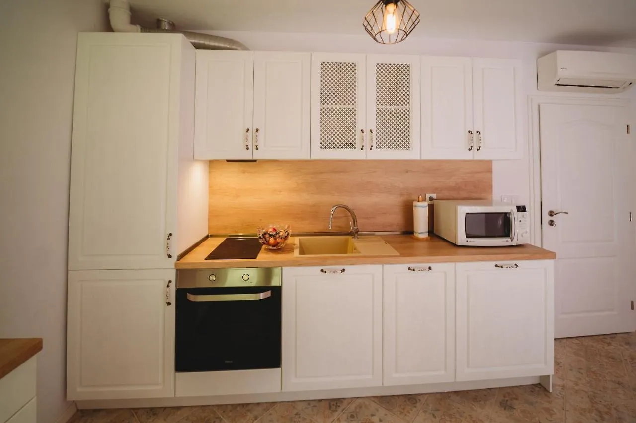 Apartment Andreya'S Sea Apartment-Beach, Sea Garden ,Old Town, Free Parking, Free Evcharging Station Varna